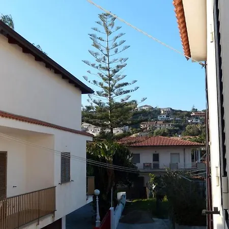 Maridea Apartment *